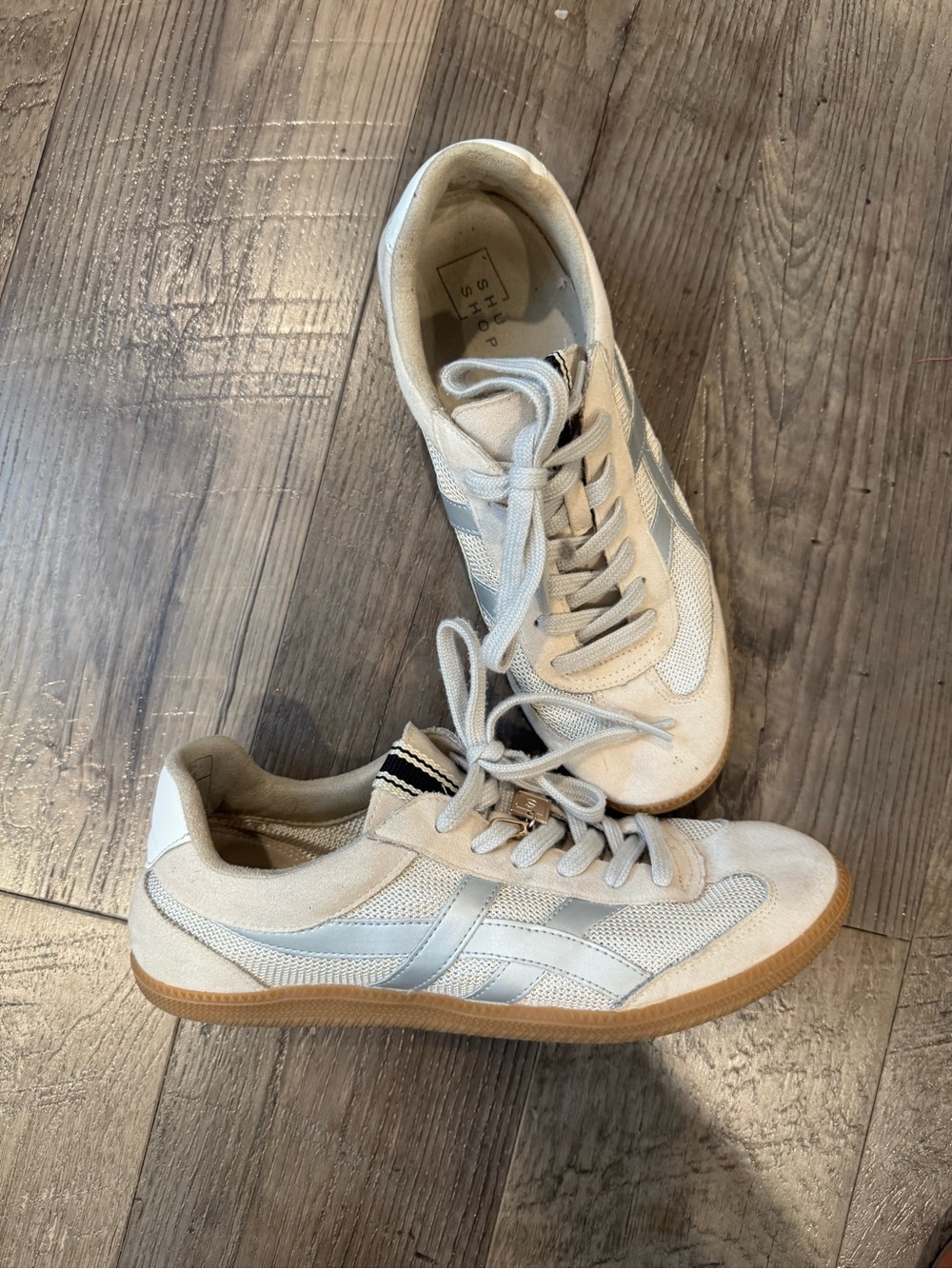 ShuShop Beige and Light Gray Low-Profile Women's Sneakers with Gum Sole